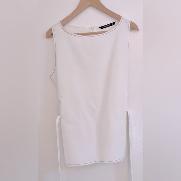 Zara Sleeveless Top with Ties - Picture 5 of 6